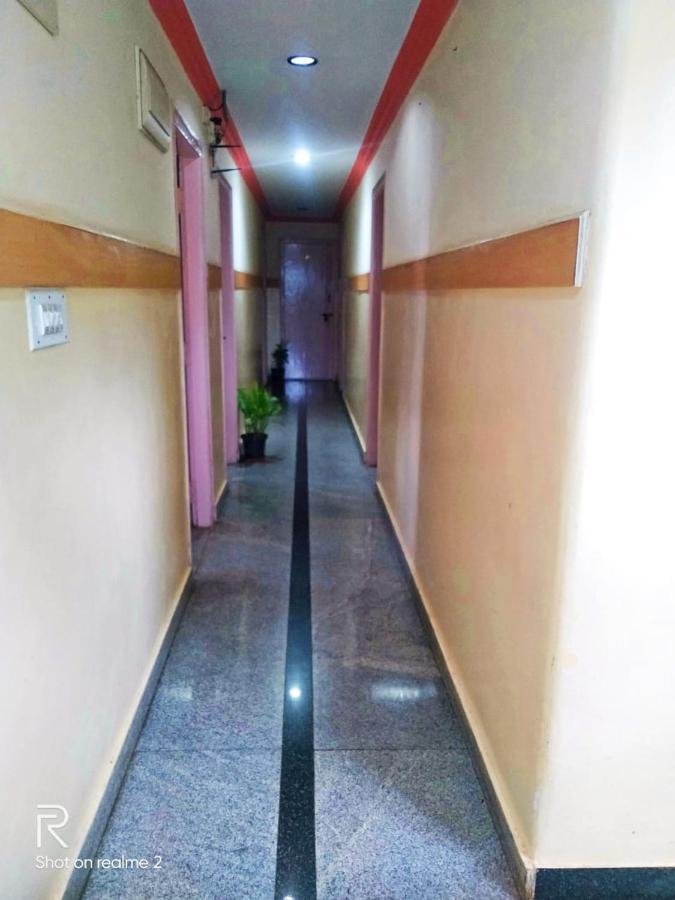 Oyo 75854 Hotel Harsha Residency Bangalore Luaran gambar