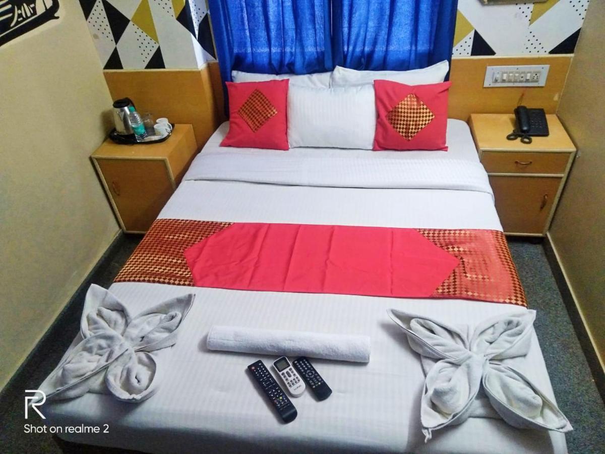 Oyo 75854 Hotel Harsha Residency Bangalore Luaran gambar