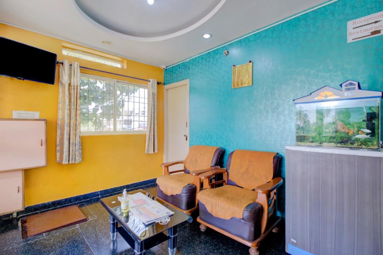Oyo 75854 Hotel Harsha Residency Bangalore Luaran gambar