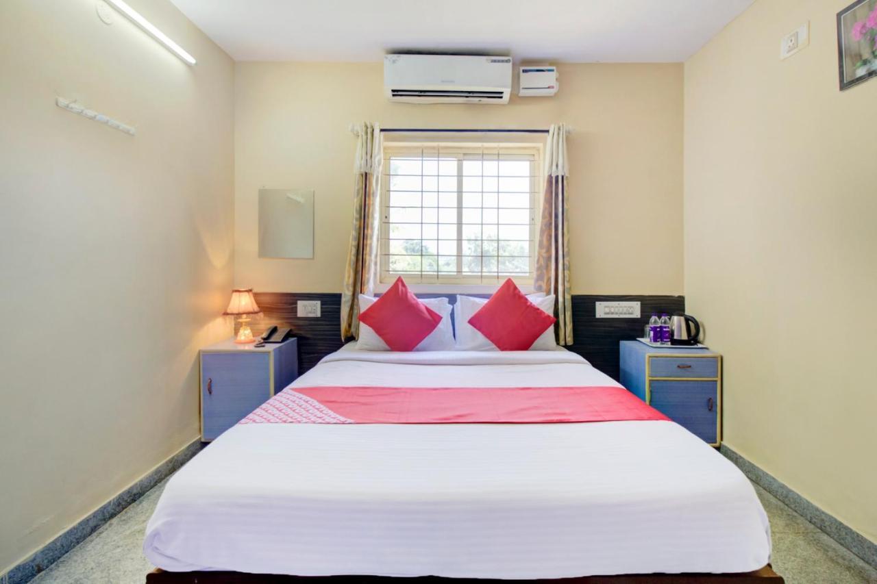Oyo 75854 Hotel Harsha Residency Bangalore Luaran gambar