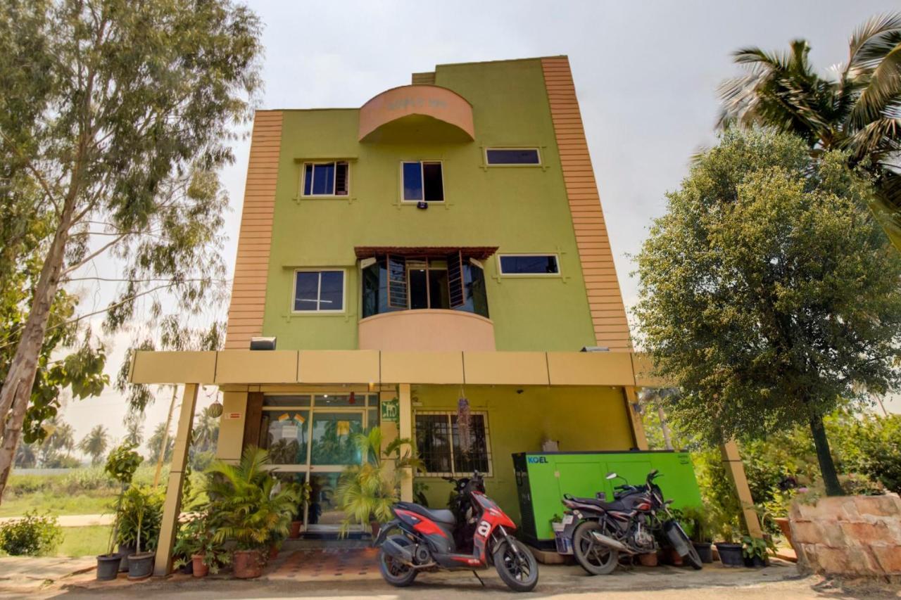 Oyo 75854 Hotel Harsha Residency Bangalore Luaran gambar